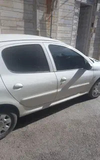 پژو۲۰۷