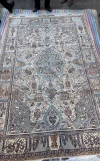 جفت ۶ متری نامی تخت جمشید