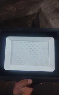 پروژکتور تمام ال ای دی 100وات پر نور