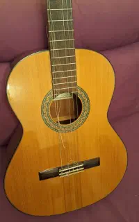 گیتار کلاسیک Alhambra 3c cedro ساخت اسپانیا