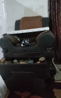 سه عدد مبل