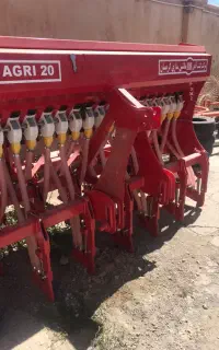 بذرکار۲۰ ردیفه