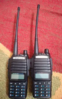 بیسیم uv82