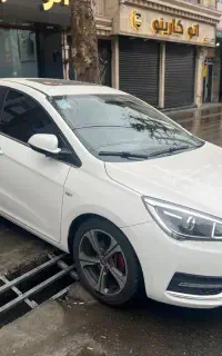 آریزو۵ مدل ۱۴۰۱