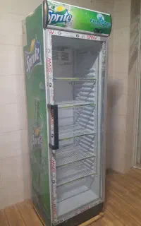 یخچال ایستاده