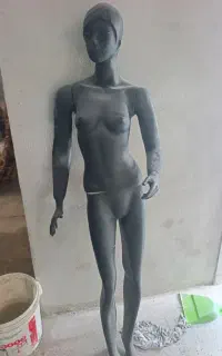 مانکن زنانه
