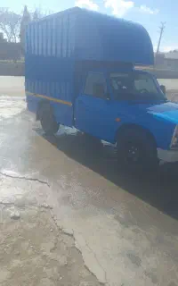 نیسان مسقف فلزی