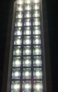 چراغ قوه شارژی