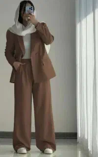 خیاطی لباس زنانه فدک