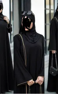 انواع پوشاک زنانه با قیمت های استثنایی