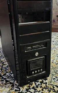 قاب کیس خالی کامپیوتر