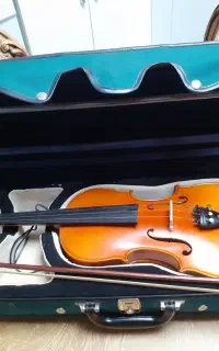 ویولن دست ساز قدیمی اروپایی