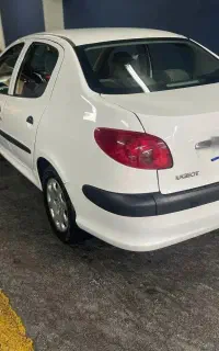 206 sd v8