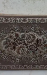 پشتی دیواری در حد نو