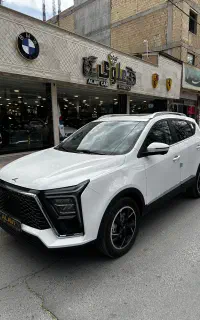 کی‌ام‌سی X5 سفید ۱۴۰۴