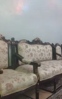 مبل سلطنتی