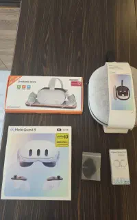 عینک vr ( واقعیت مجازی) meta quest 3