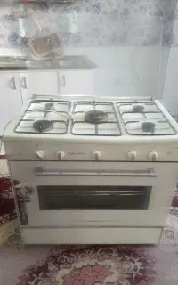 اجاق گاز در حد نو