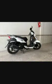 اس وای ام ۲۰۰ sr