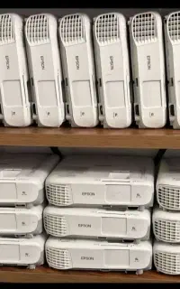 ویدیو پروژکتور اپسون مناسب بازی گیم ps5 ps4