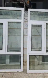 ۲ عدد پنجره pvc در حد نو (96×175)