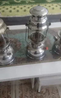 چراغ توری قدیمی تمیز و مرتب