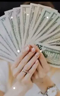 به دلاردربیار ،به ریال خرج کن