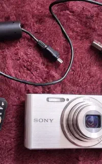 دوربین عکاسی و فیلم‌برداری sony