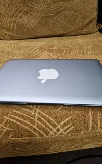 لپتاپ macbook