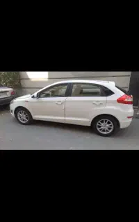 ام  وی ام ۳۱۵ بی رنگ کاملا سالم از لحاظ فنی