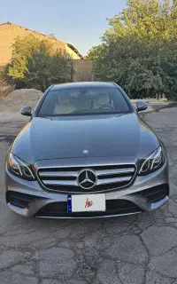 مرسدس بنز e300 مدل ۲۰۱۷