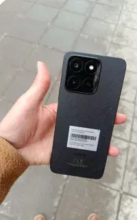 گوشی هانرx5bپلاس یک ماه کار نویه نوبدون عیب ایراد