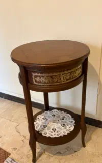 میز تلفن