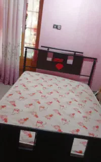 تخت دونفره