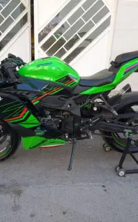 کاوازاکی نینجا چهار سیلندر zx25r .zx25rr ۱۴۰۳