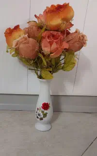 گل و گلدون