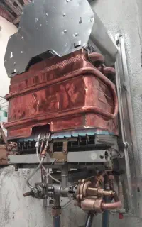 آبگرمکن بوتان  B3115درحد نو با ضمانت
