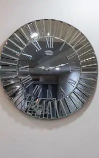 ساعت دیواری آیینه ای