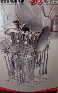 استند قاشق و چنگال