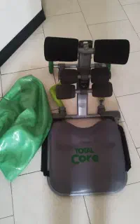 دستگاه ورزشی دراز نشت با توپ ورزشی
