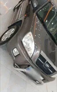 ام وی ام x33