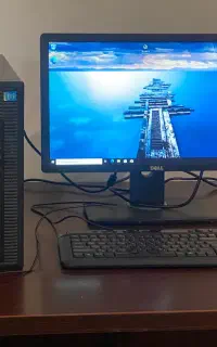 کیس و مانیتور کامل و قدرتمند