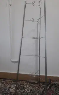 رخت اویز وپایه قابمه