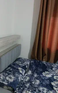 تخت دونفره با میز و دراور