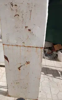 میز آهنی