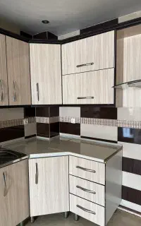 کابینت به همراه سینک و شیرالات و هود