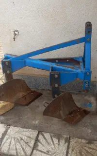 تراکتور داروانا