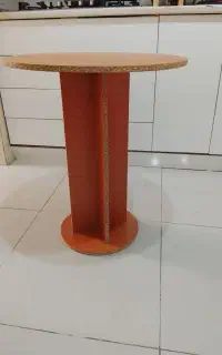 میز گرد و خاطره