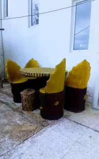 میز و صندلی  باغی سالم و درحدنو