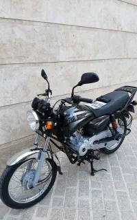 باجاج باکسر ۱۵۰ مدل ۹۵ کاربراتی کم کارکرد درحد صفر